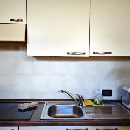 Apartment Hostdomus - Ermellino 2 *