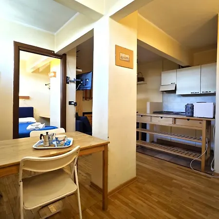 Hostdomus - Ermellino 2 * Sestriere