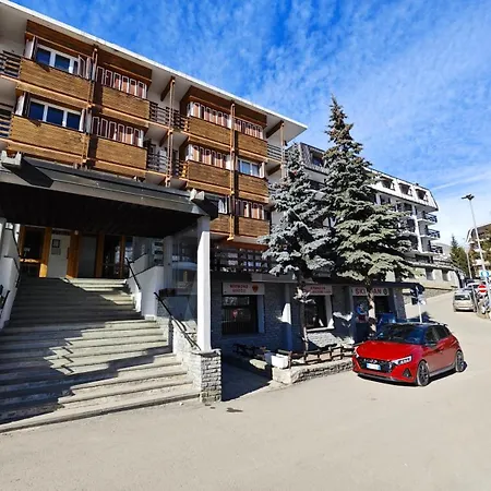Hostdomus - Ermellino 2 Apartment Sestriere